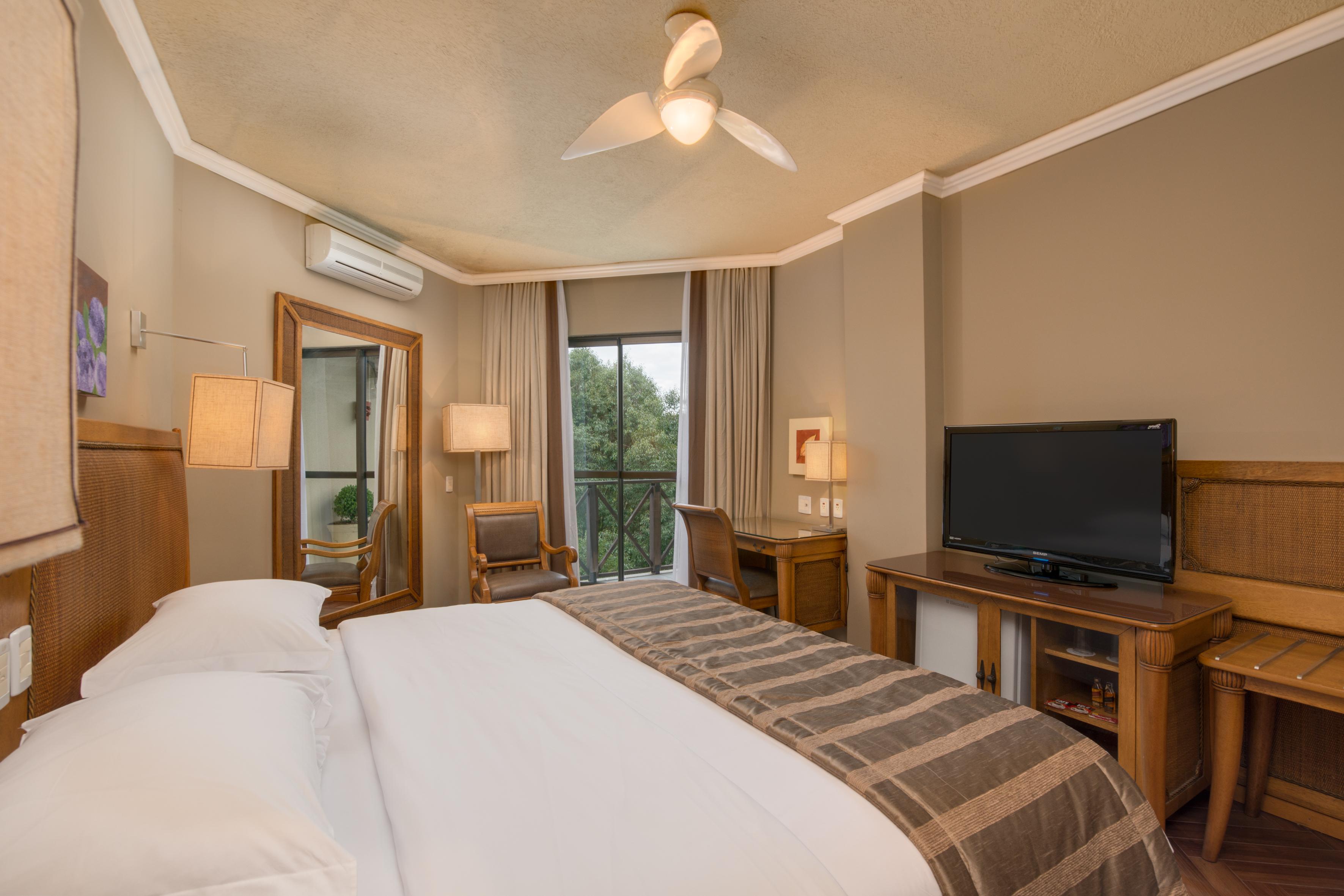 Wish Serrano Resort Gramado Exterior photo A room at the hotel