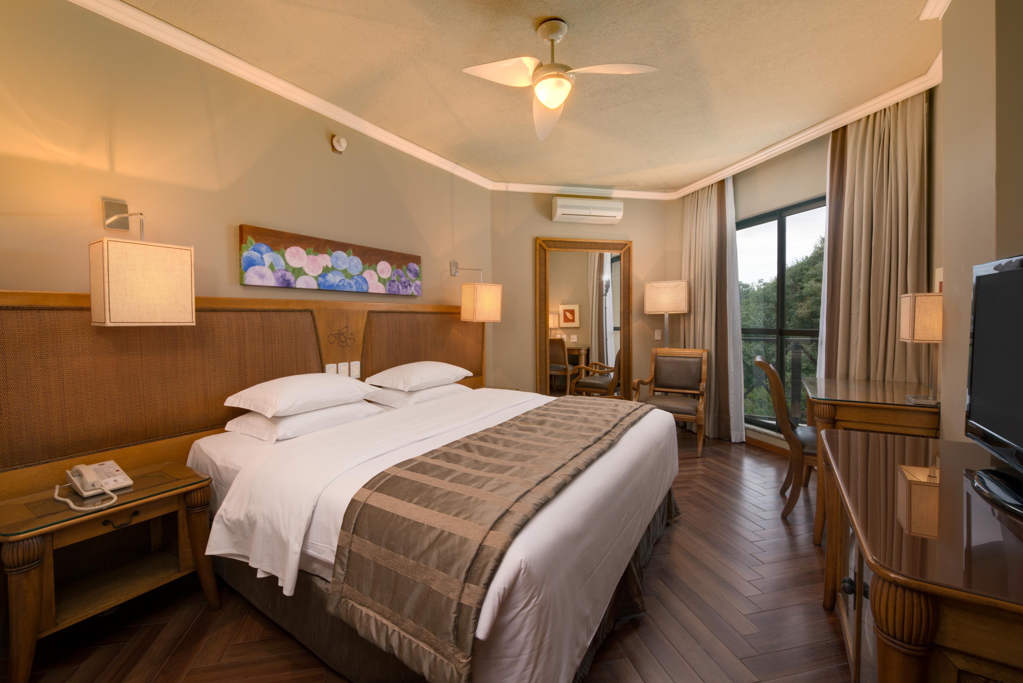 Wish Serrano Resort Gramado Exterior photo A room at the hotel
