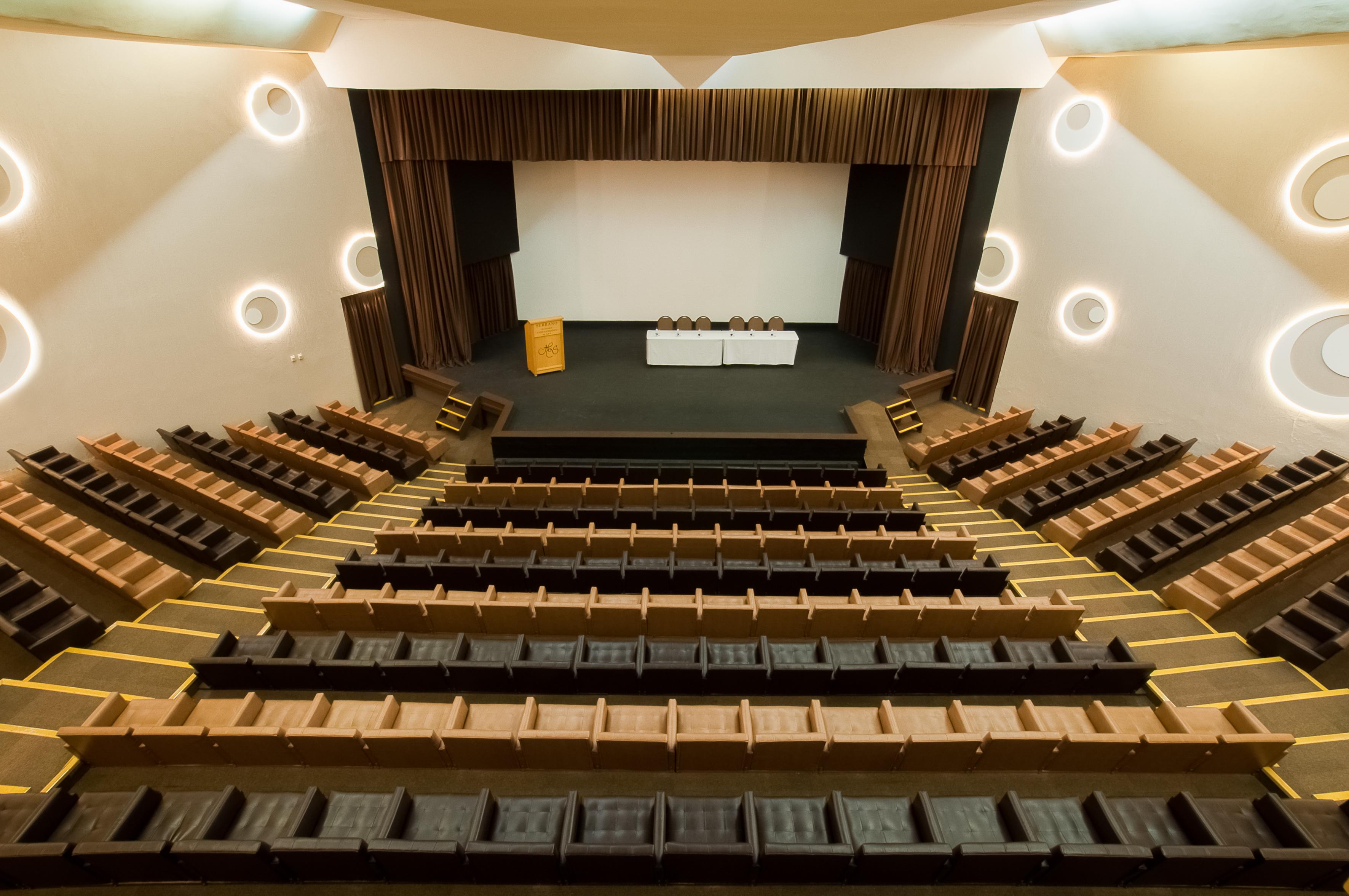 Wish Serrano Resort Gramado Exterior photo The auditorium