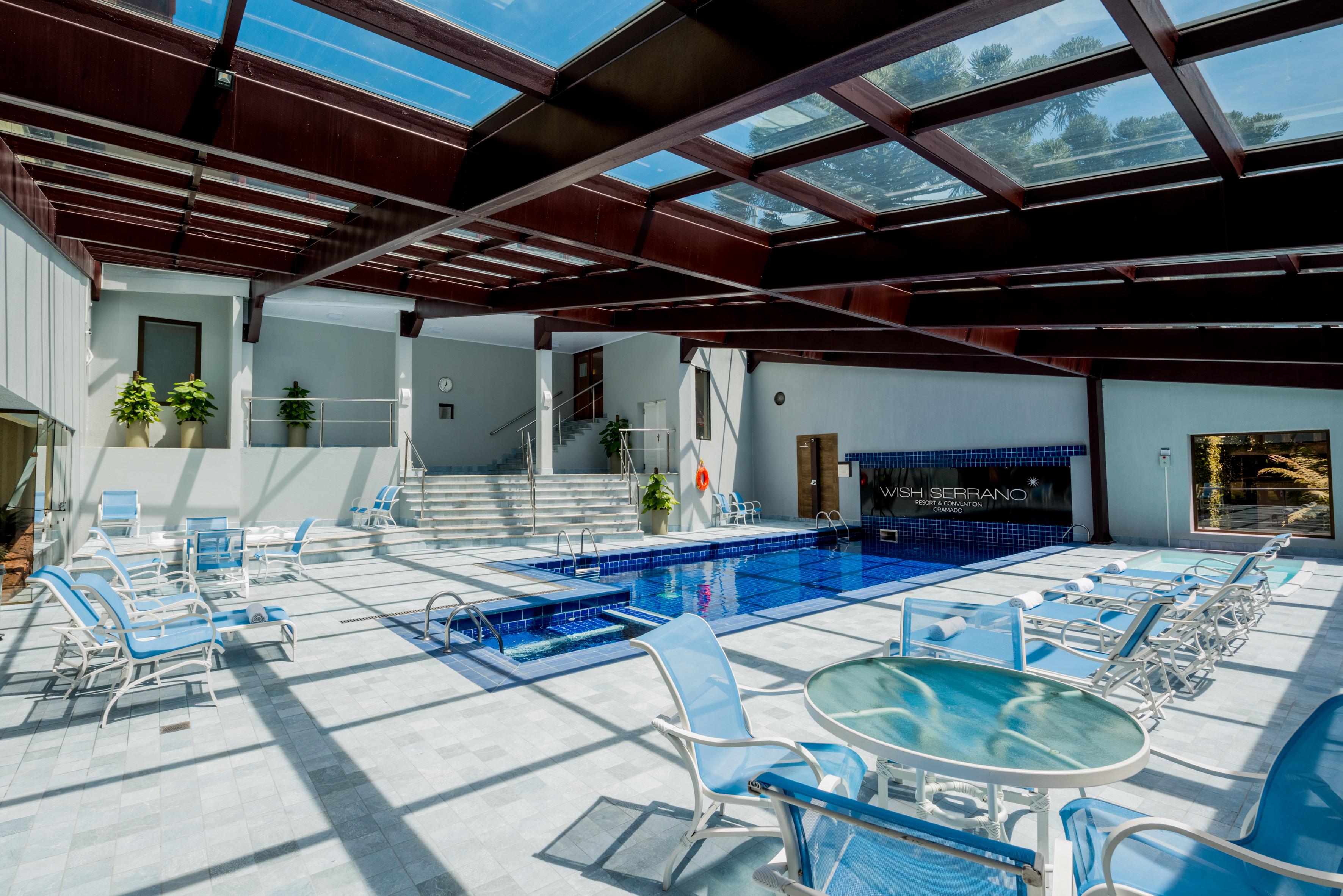 Wish Serrano Resort Gramado Exterior photo The swimming pool at the hotel